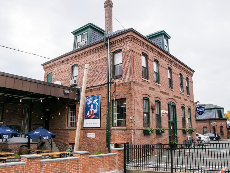 Massachusetts: Sam Adams Brewhouse