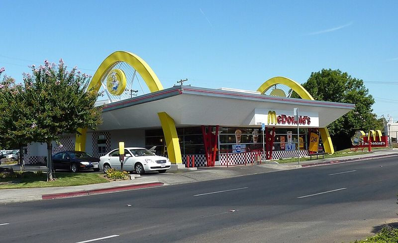 Ray Kroc Franchises McDonald's Into National Phenomenon