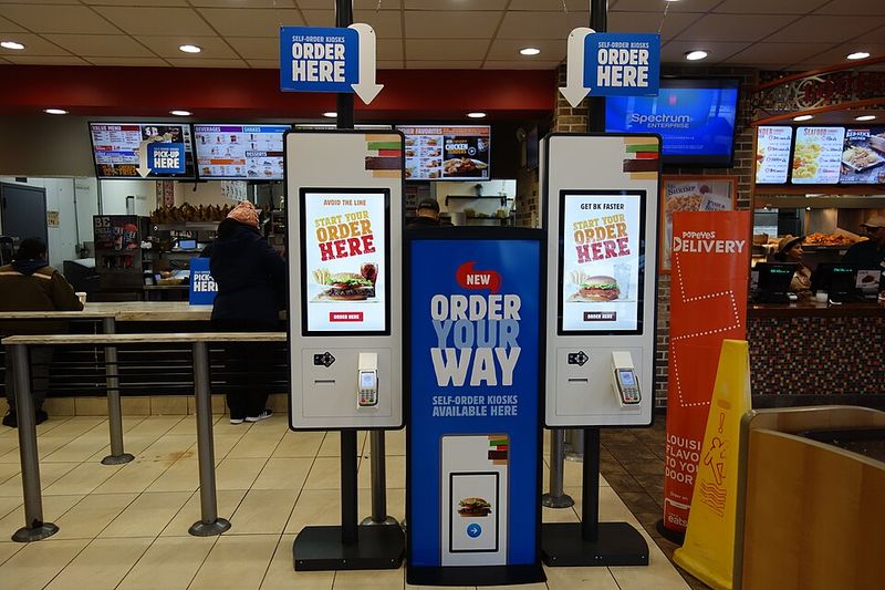 Mobile Apps And Online Ordering Transform Customer Experience