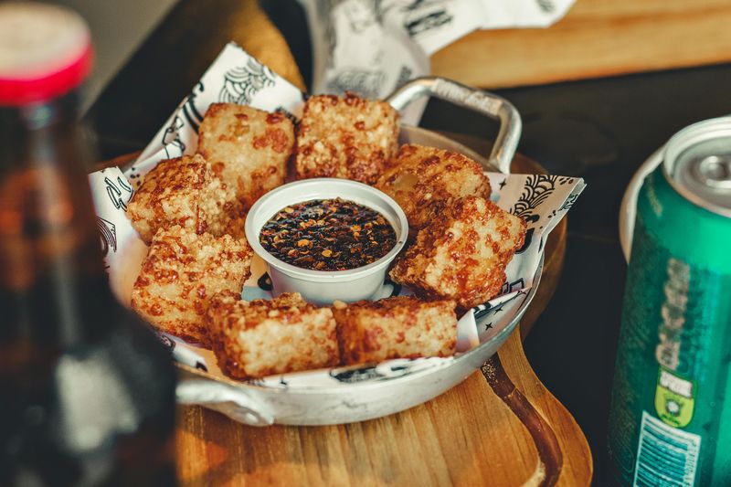 Buffalo Tofu Bites With Ranch Drizzle