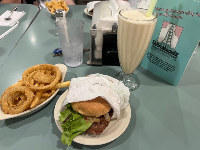 Missouri: Winstead's – The Winstead Steakburger