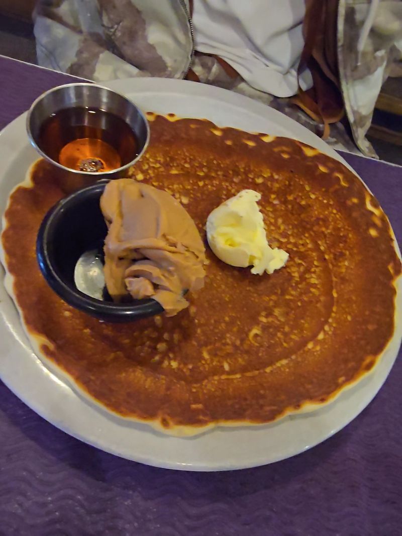 Montana: The Nova Cafe