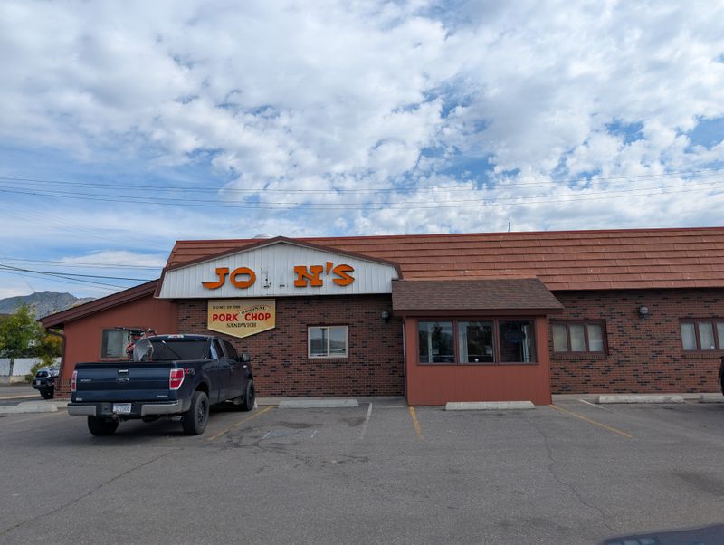 Montana: Pork Chop John's