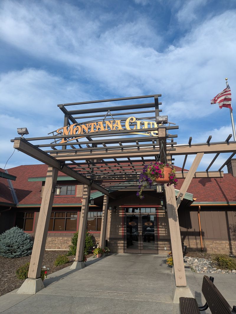 Montana: The Montana Club