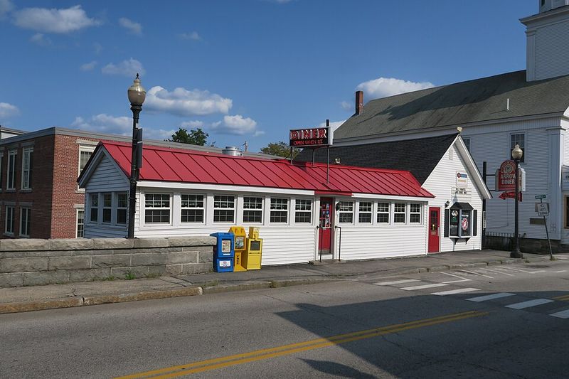 New Hampshire – Red Arrow Diner