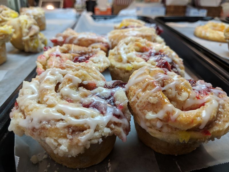 Savage's Bakery & Deli