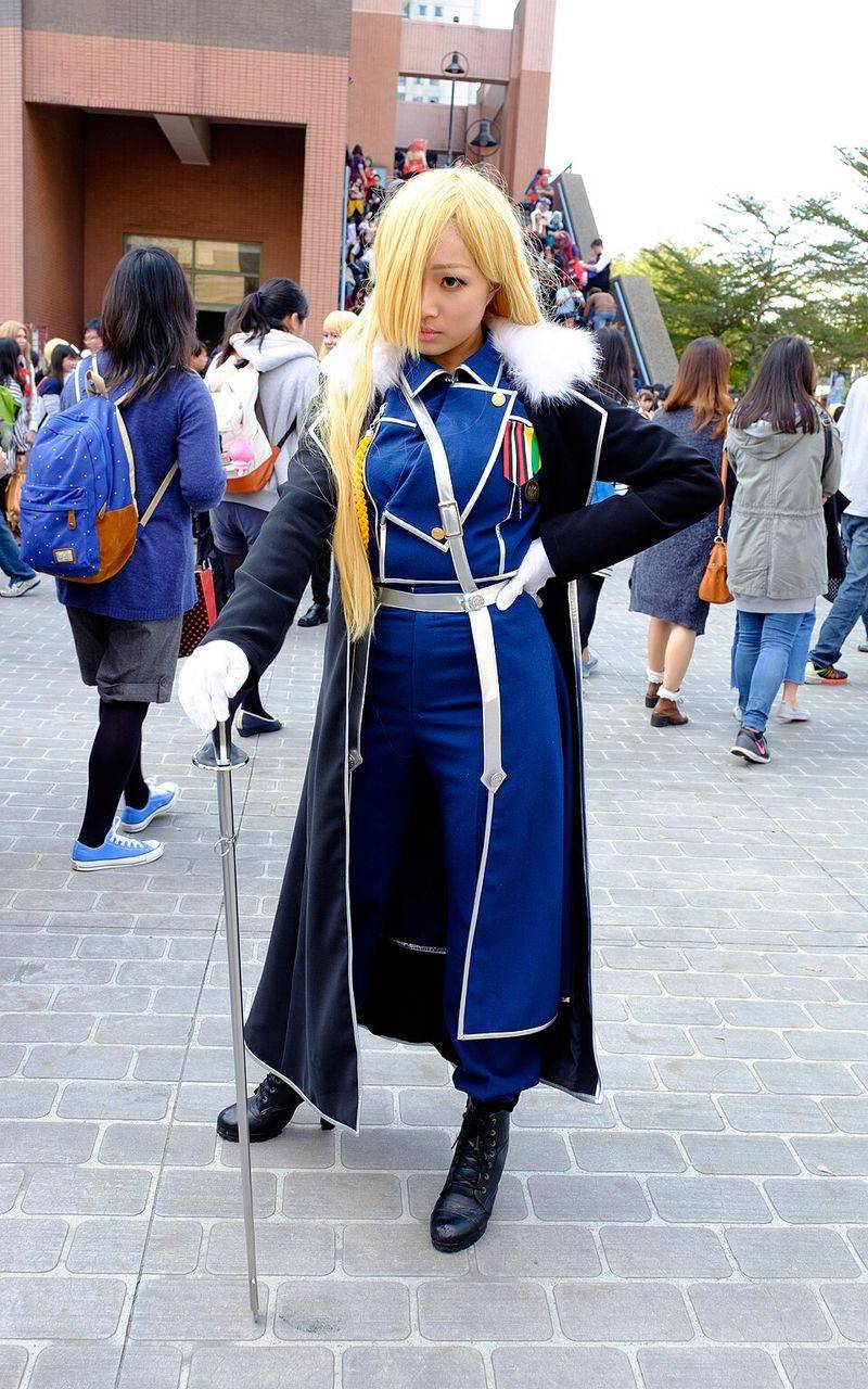 Olivier Mira Armstrong (Fullmetal Alchemist)