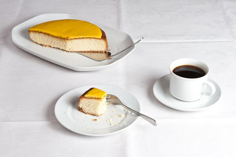 Lemon Sponge Cake with Buttercream (Eleven Pipers Piping)