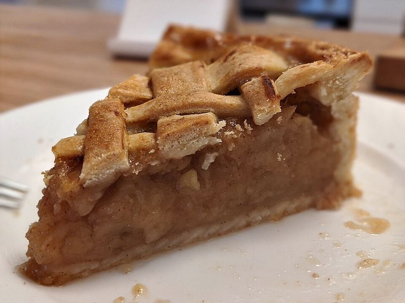 White House-Style Apple Pie