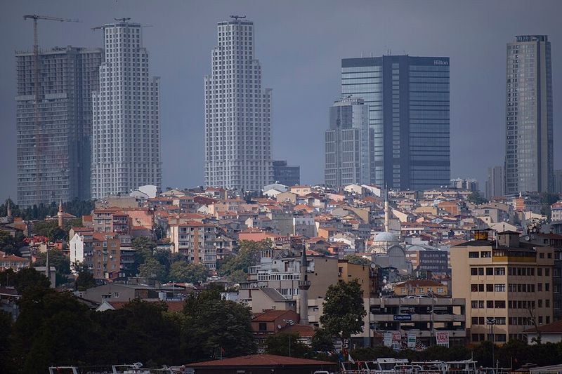 Istanbul (Not Constantinople) – They Might Be Giants – Istanbul