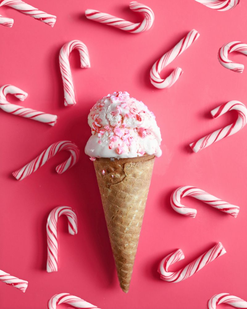 Peppermint Bark Ice Cream (Eight Maids a-Milking)