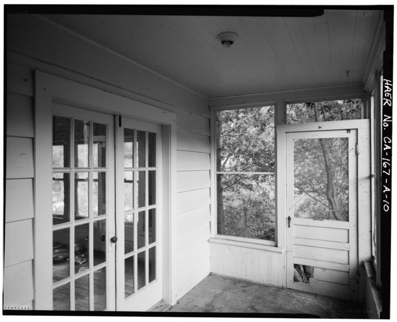 Screen-In Porches For Summer Sleeping