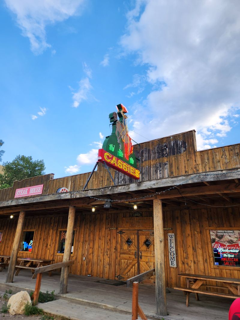 Cassie's Supper Club - Cody