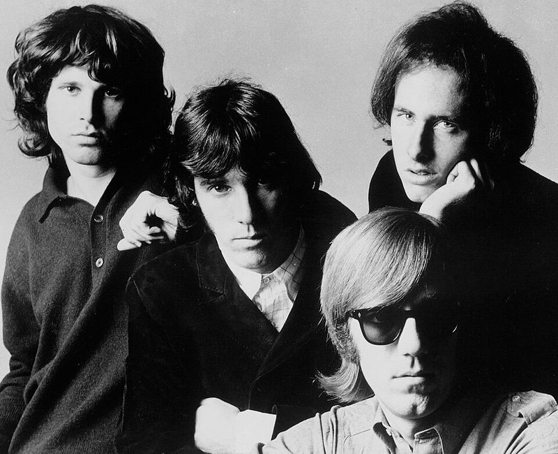 The Unknown Soldier – The Doors (1968)