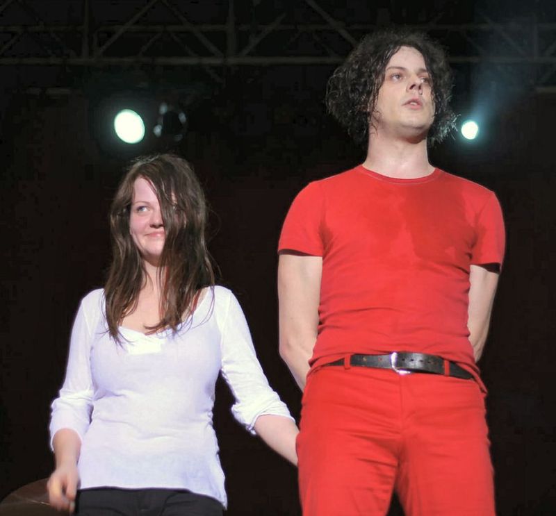 Seven Nation Army - The White Stripes