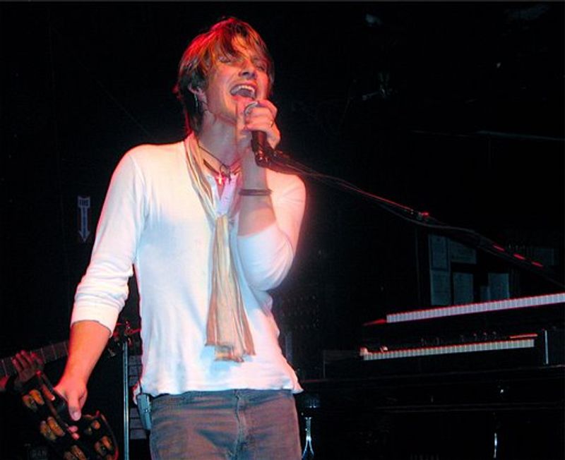Taylor Hanson – Became A Father At 19