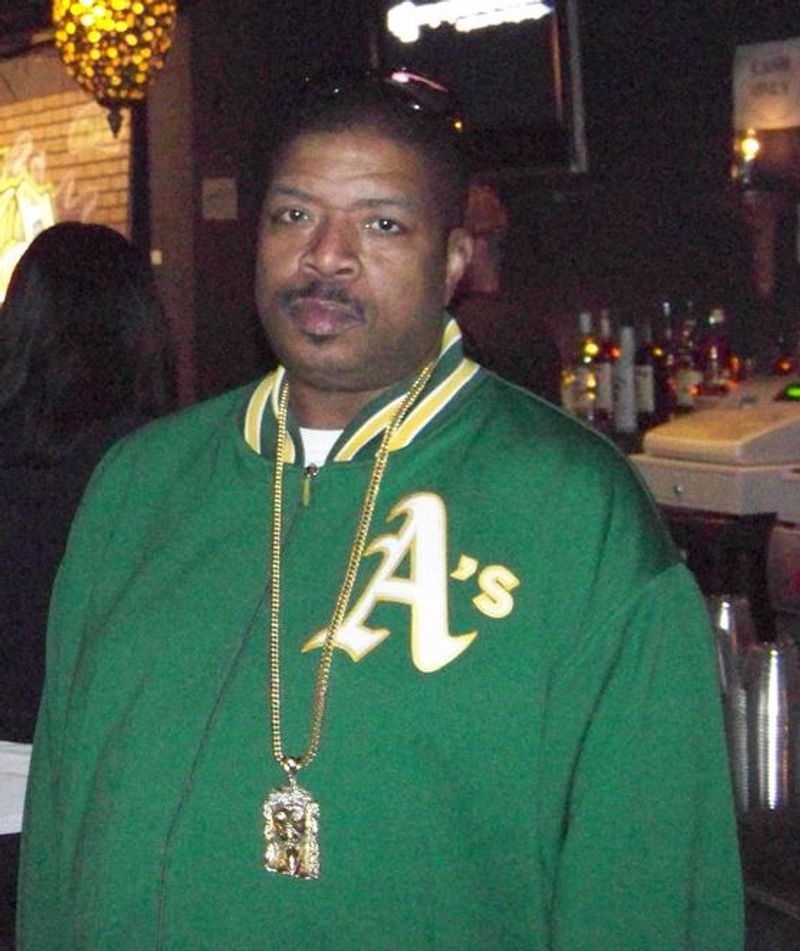 Sally Got A One Track Mind – Diamond D & The Psych*tic Neurotics