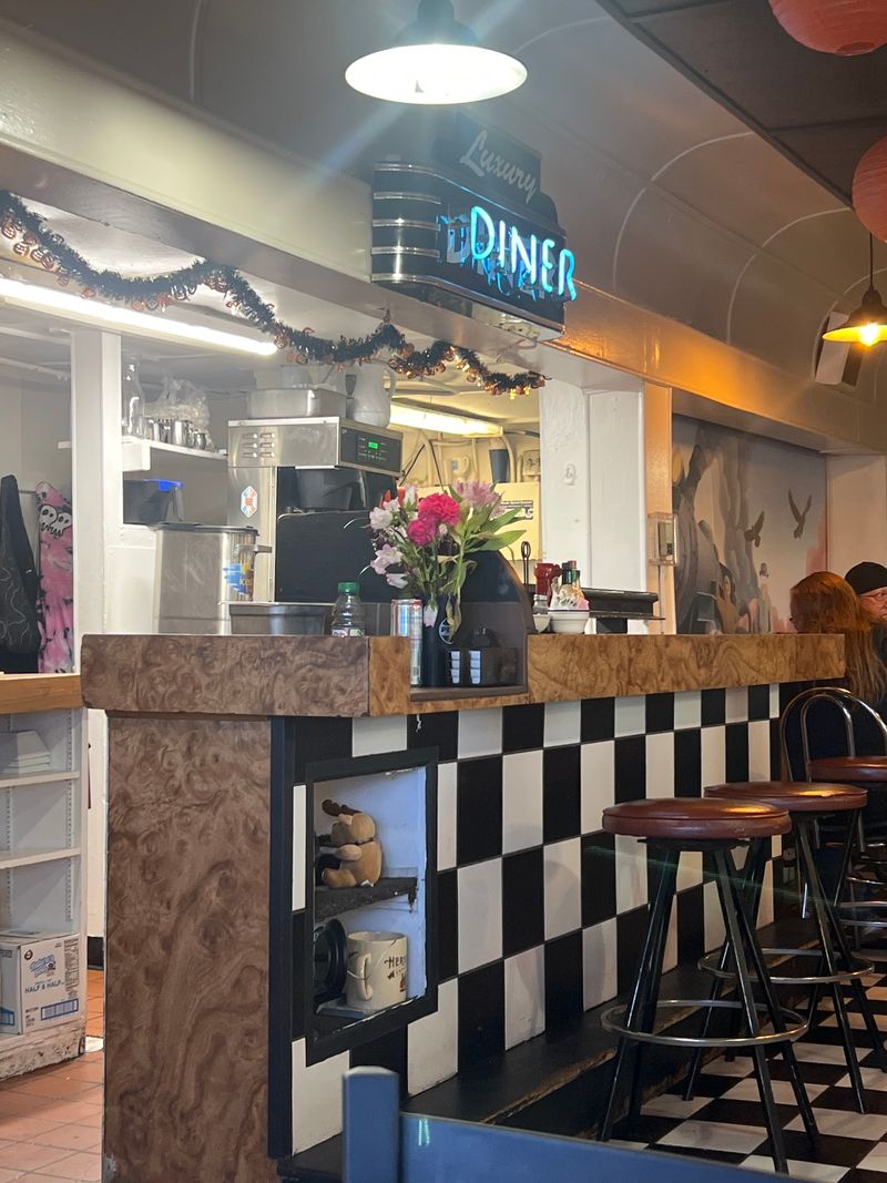 Luxury Diner - Cheyenne, Wyoming