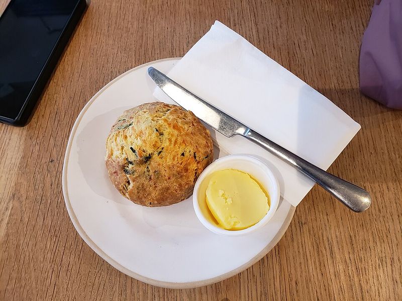 Cheddar Chive Scones