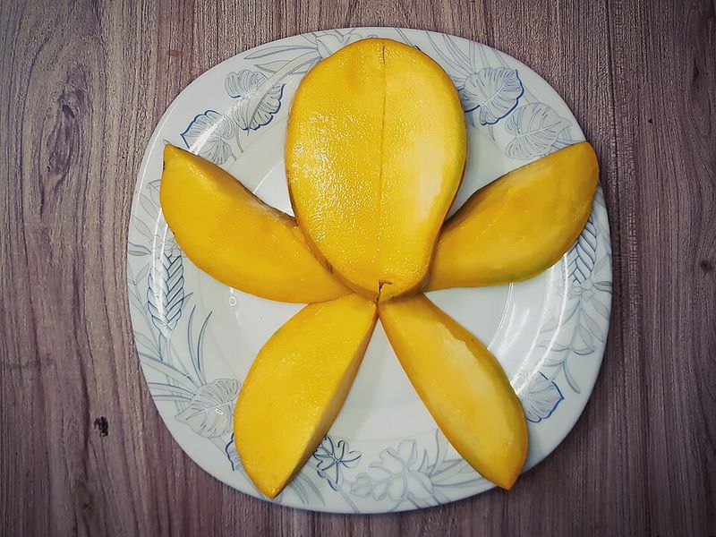 Sliced Mangoes