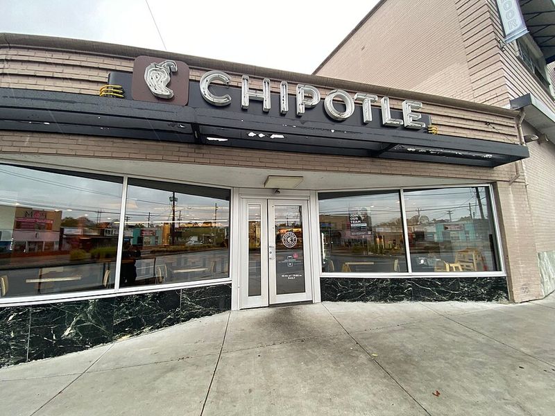 Chipotle Pioneers Fast-Casual Dining Category