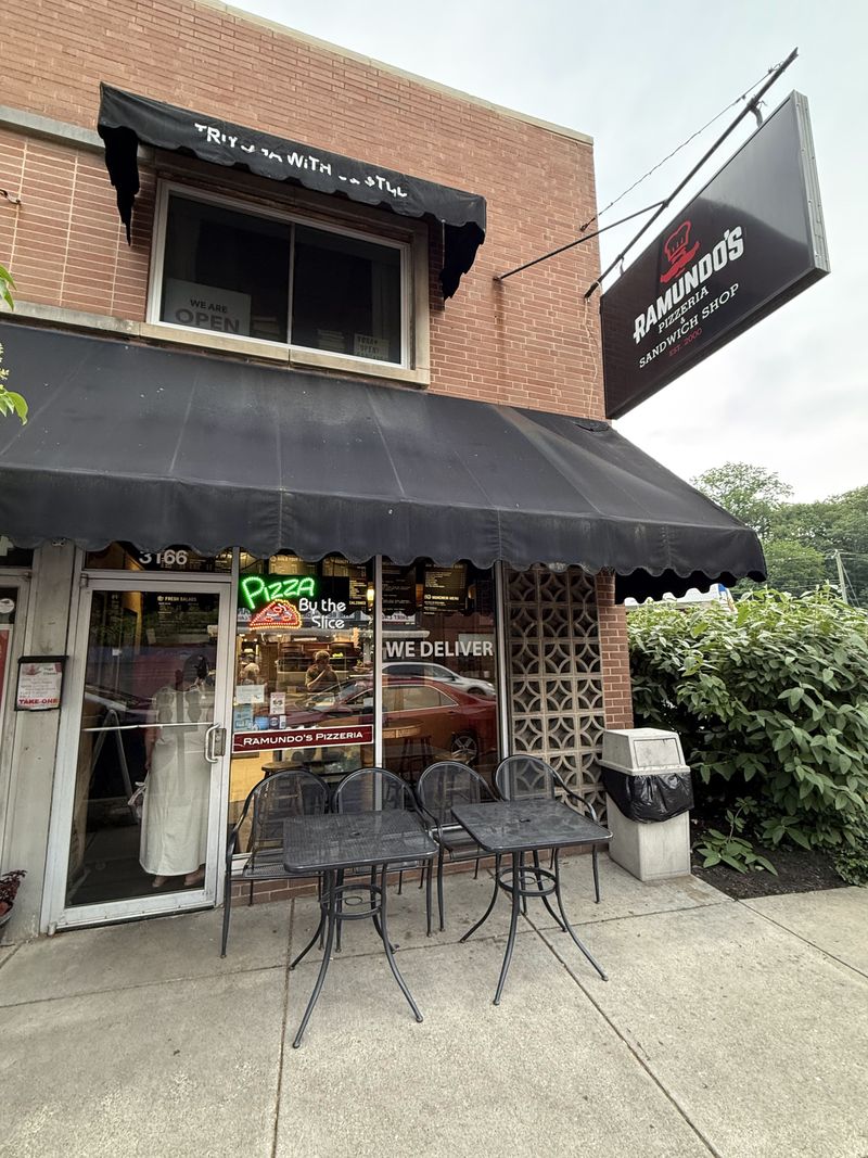 Ramundo's Pizzeria – Cincinnati