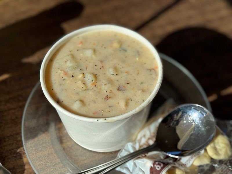 Clam Chowder – Massachusetts, USA
