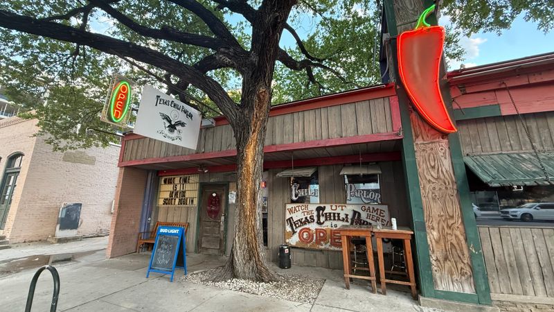 Texas: Texas Chili Parlor