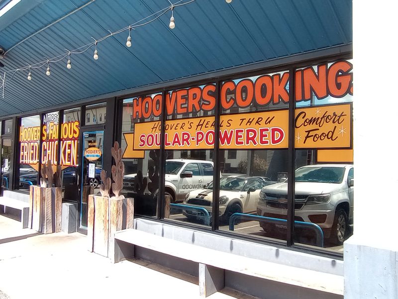Texas: Hoover's Cooking in Austin