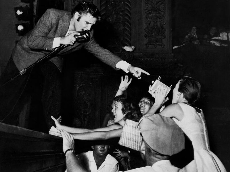 Elvis Presley - Elvis Presley (1956)