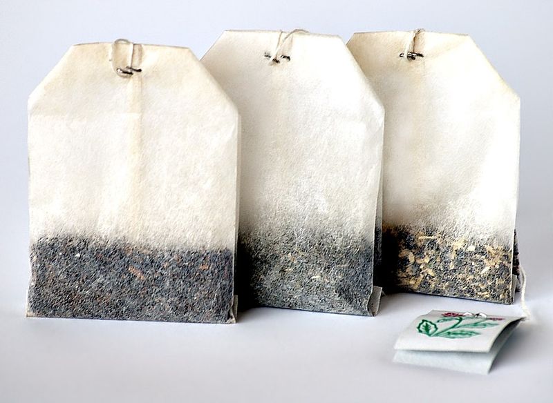 1900s: Tea Bags Transform Morning Routines