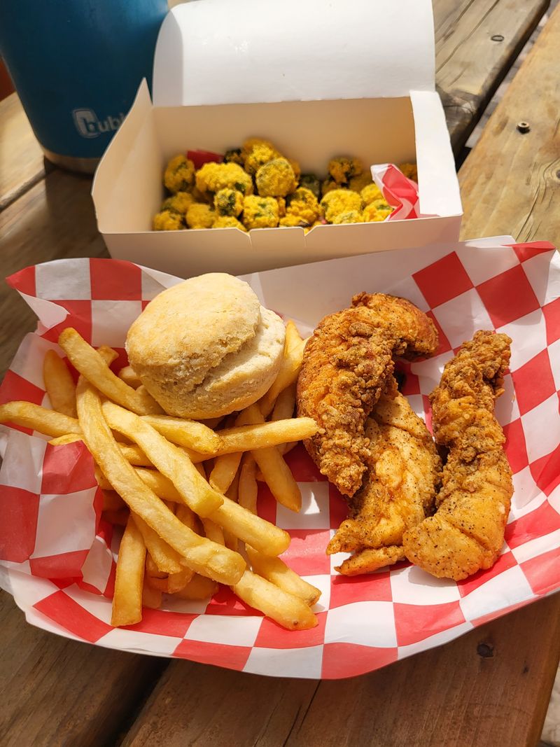 Roost Fried Chicken – Montana