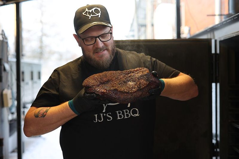 Zero Smoky Smell Around The Building