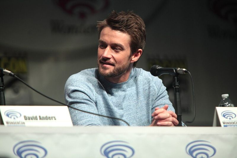 The Christmas House (2020)