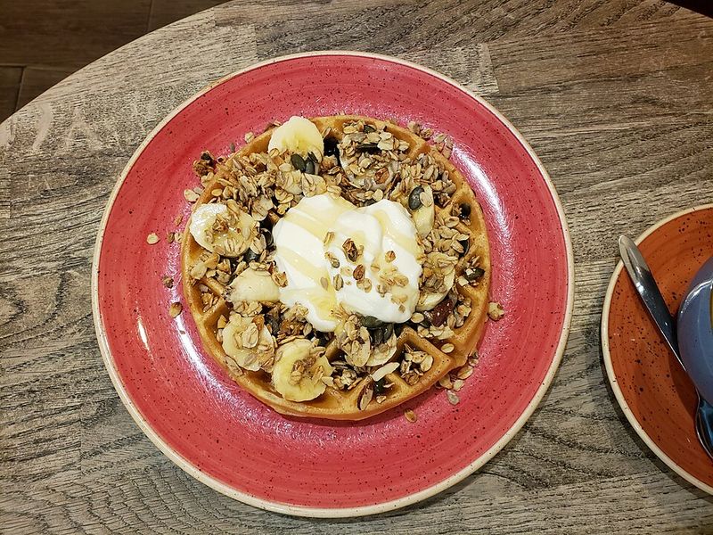 Granola Crunch Frozen Breakfast Waffles