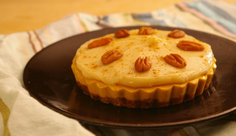 Vegan Pumpkin Pie With Pecans