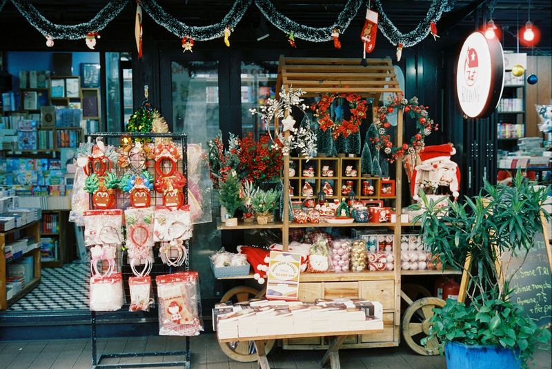 The Christmas Bookshop – Jenny Colgan