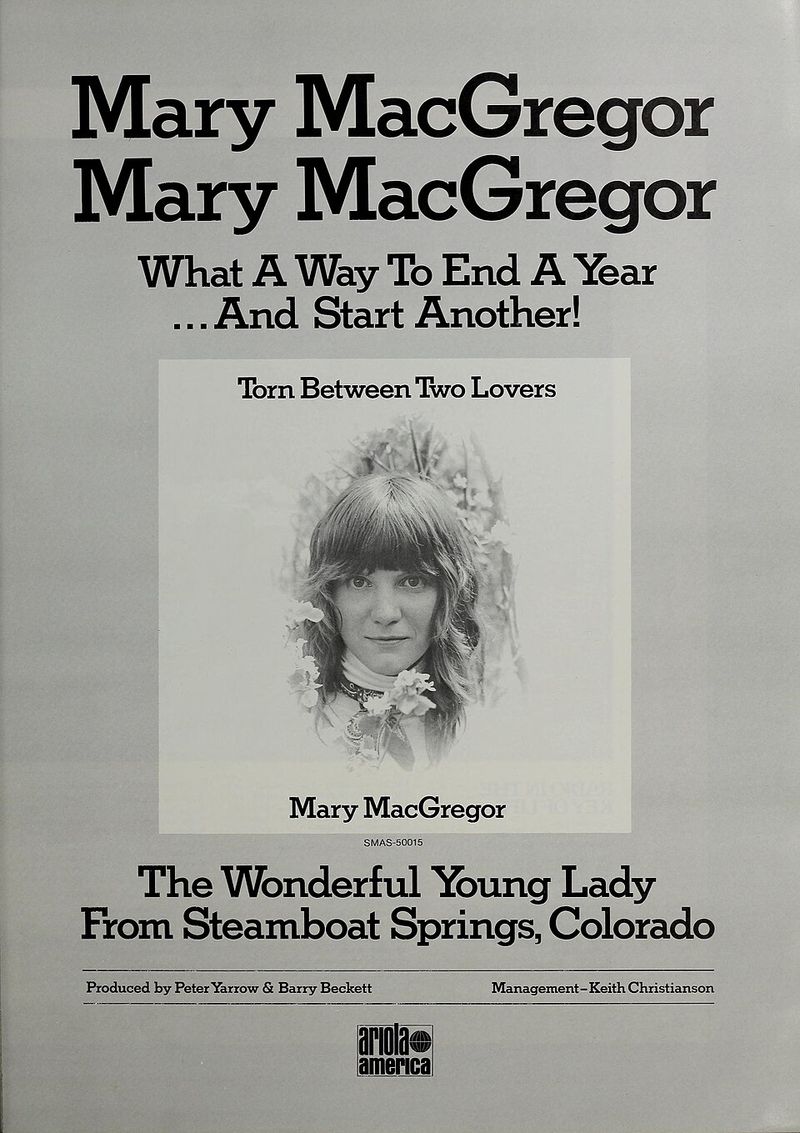 Mary MacGregor – Torn Between Two Lovers