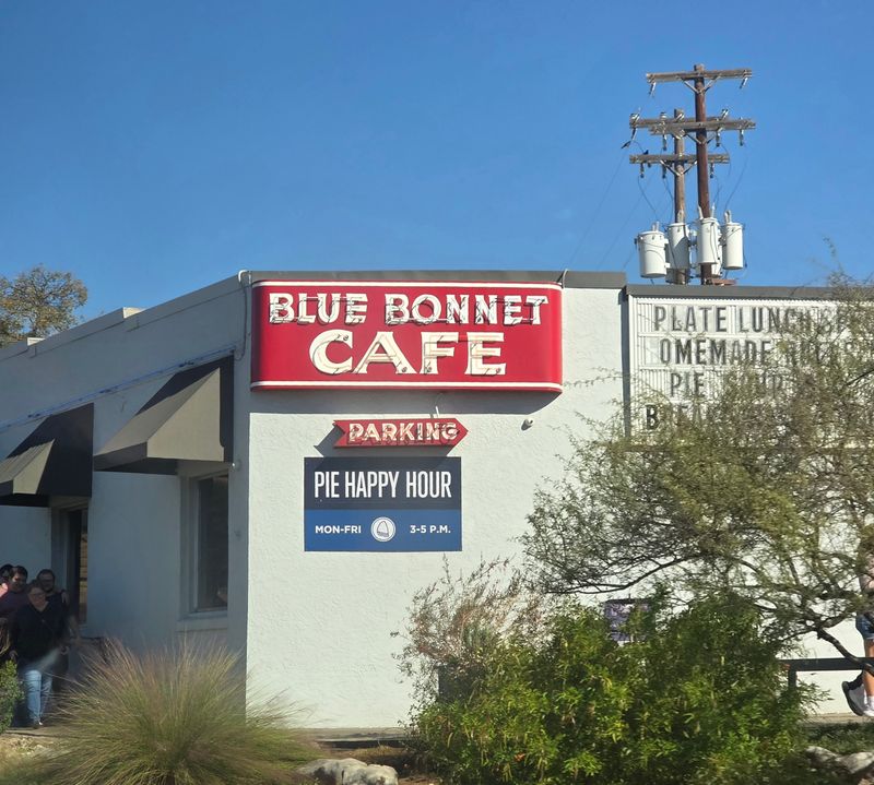 Blue Bonnet Café - Marble Falls