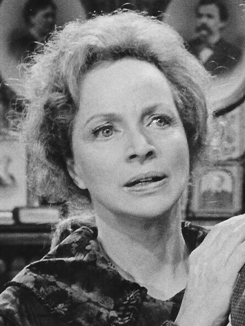 Beatrice Straight In Network