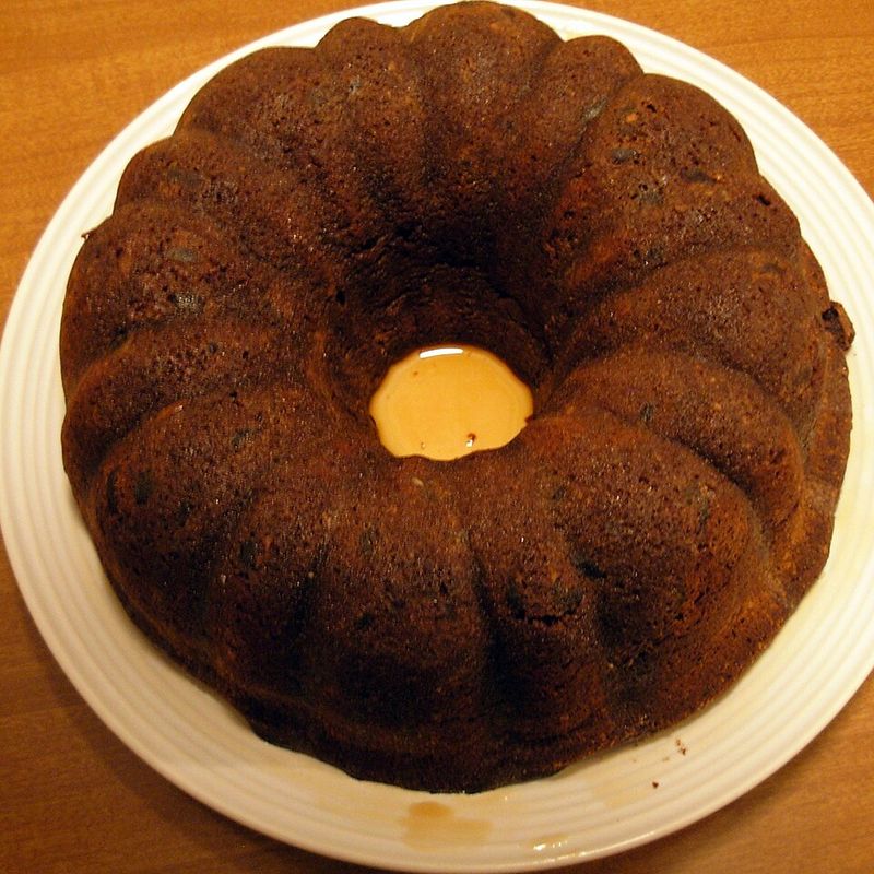 Bakery-Polished Fluted Ring Shape