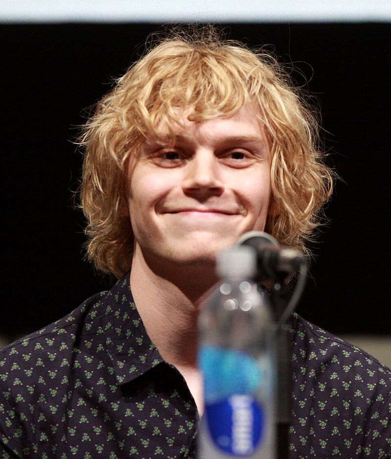Evan Peters (Dahmer – Monster: The Jeffrey Dahmer Story)