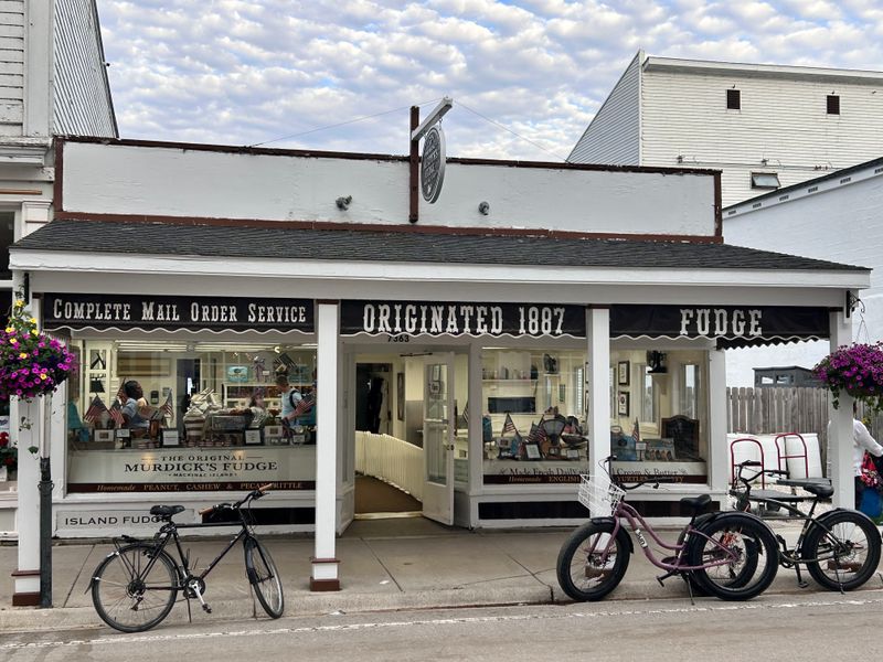Mackinac Island, Michigan (Ryba's Fudge Shops, Original Murdick's Fudge)