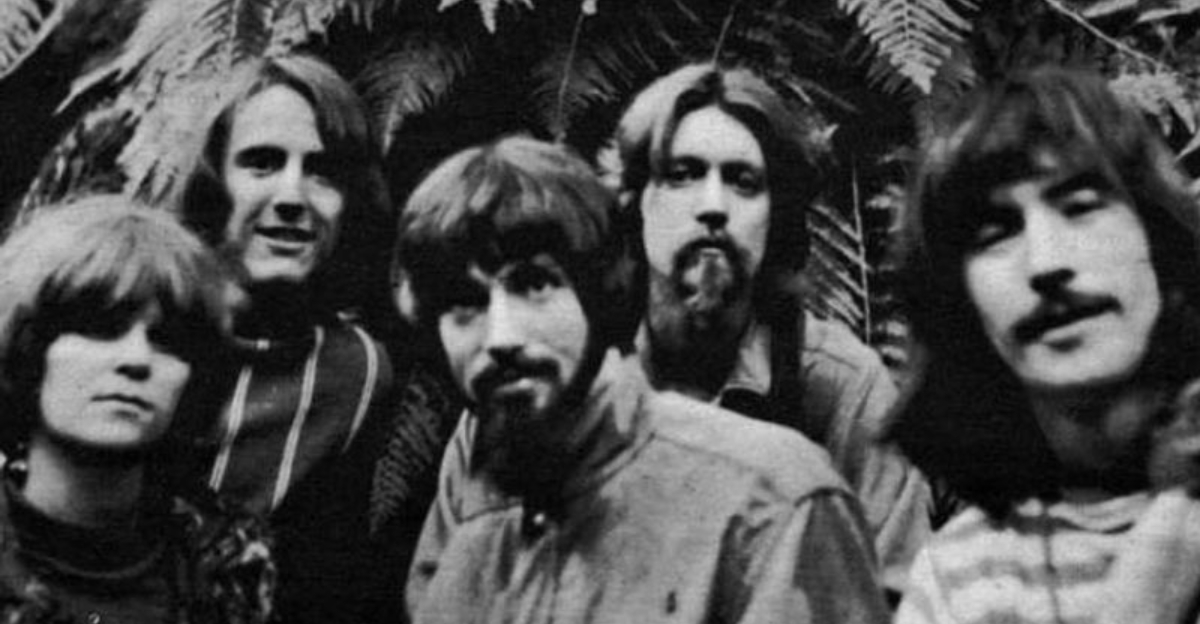 9 Psychedelic Rock Bands From The ’60s And ’70s Most People Forgot