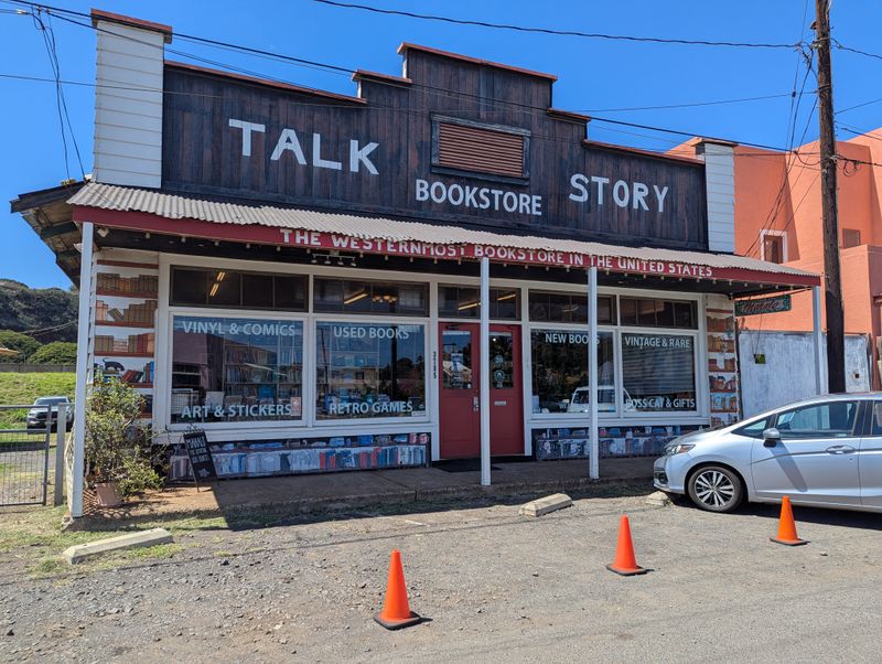 Talk Story Bookstore - Kaumakani, Hawaii