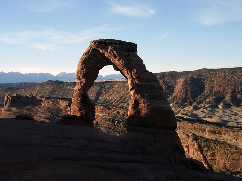 Delicate Arch Hike at Sunrise or Sunset