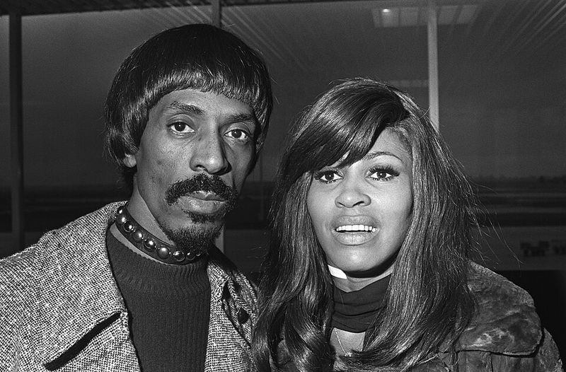 Ike & Tina Turner - Honky Tonk Women