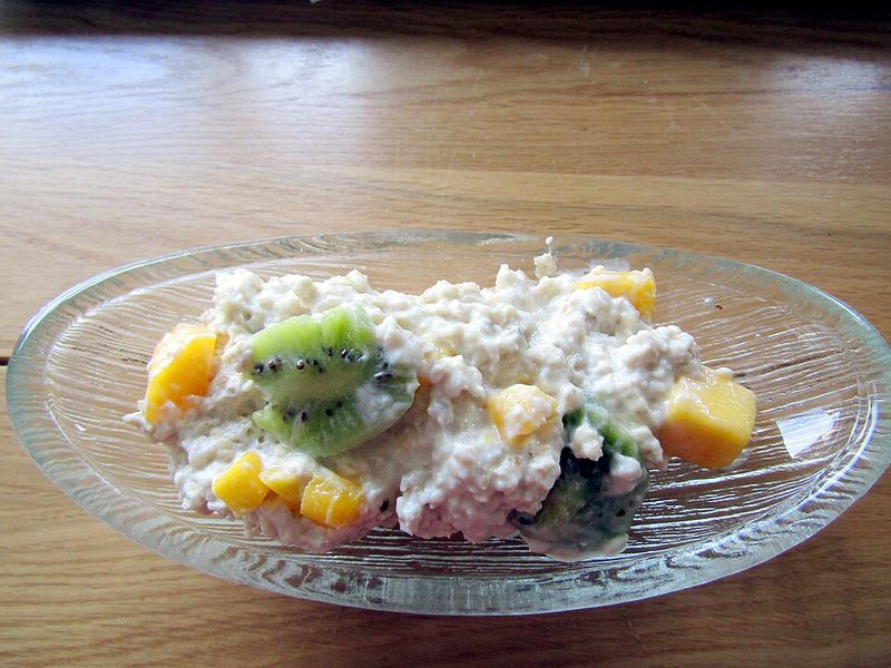 Tropical Fruit Overnight Oats