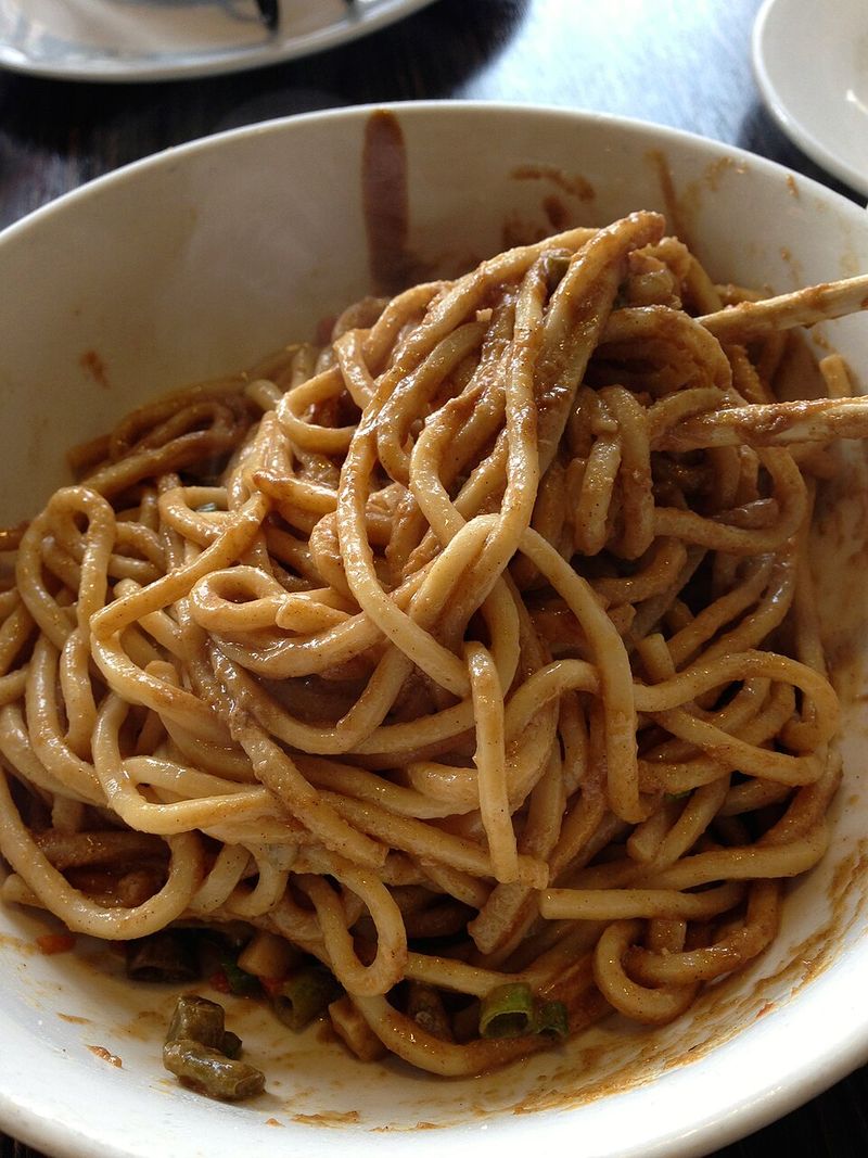 Hot Dry Noodles (Re Gan Mian)
