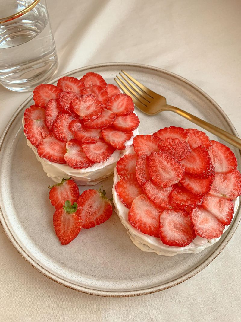 Strawberry Pie Cupcakes
